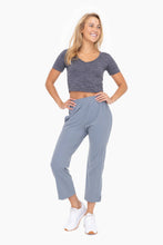 Load image into Gallery viewer, Graphene-Blend Capri Active Pants