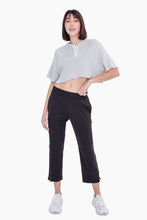 Load image into Gallery viewer, Graphene-Blend Capri Active Pants