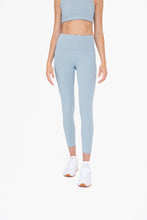 Load image into Gallery viewer, Laser-Cut and Bonded Essential Foldover Highwaist Leggings