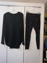 Load image into Gallery viewer, Ribbed Mesh Long Sleeve flow top