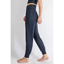 Load image into Gallery viewer, BUTTER SOFT JOGGERS WITH POCKETS
