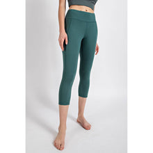 Load image into Gallery viewer, LOLA CAPRI LEGGINGS
