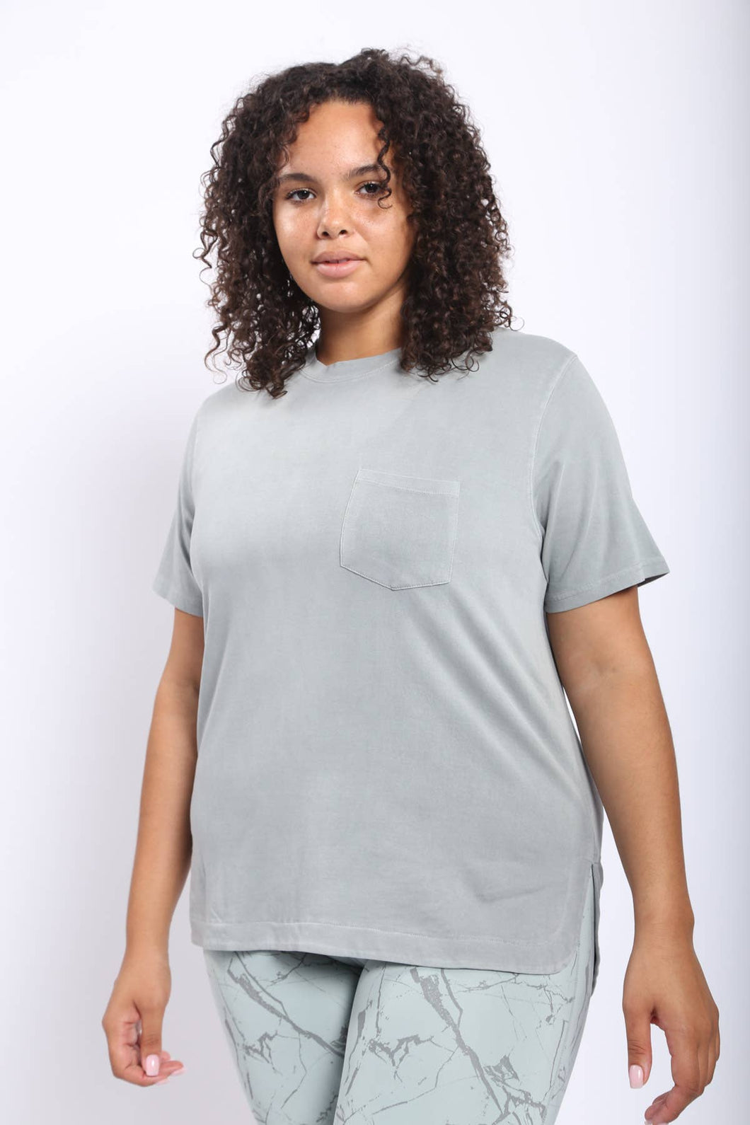 CURVY Pocket Tee with Back Pleat