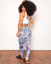 Load image into Gallery viewer, Exotic Cheetah vibrant

