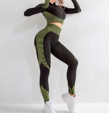 Load image into Gallery viewer, Bada$$ Envy zip top -long sleeve
