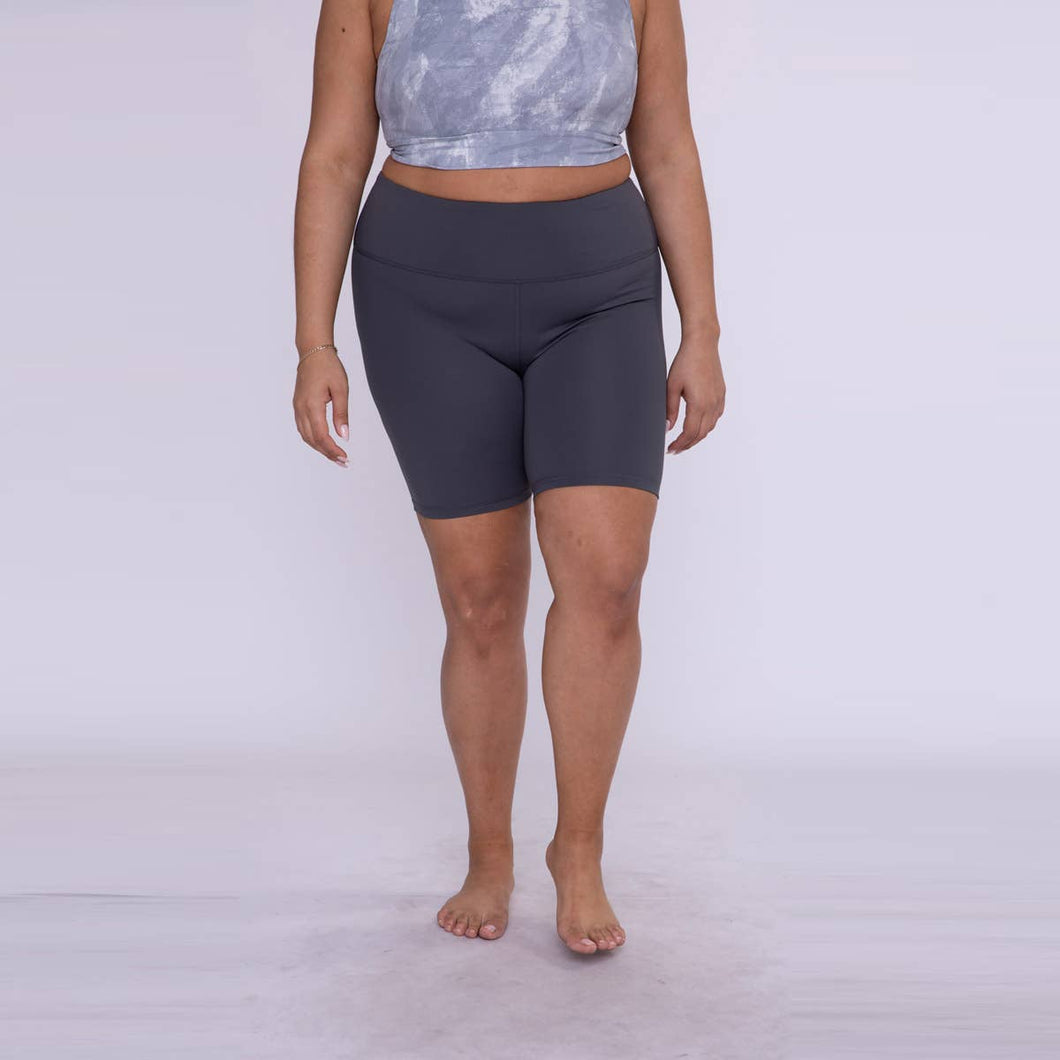Mono B RED - CURVY Highwaist Biker Shorts