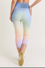 Load image into Gallery viewer, Kaleidoscope Capri leggings
