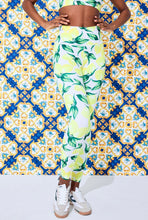 Load image into Gallery viewer, Lemon Spritz leggings
