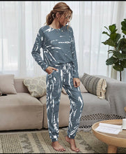 Load image into Gallery viewer, Marble Print Long Sleeve Tee &amp; Joggers
