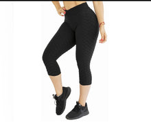 Load image into Gallery viewer, Brazilian Crunch Capris
