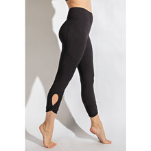 Load image into Gallery viewer, CAPRI KEYHOLE YOGA LEGGINGS
